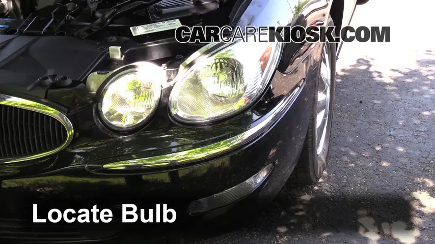 2007 Buick LaCrosse CXL 3.8L V6 Lights Parking Light (replace bulb)